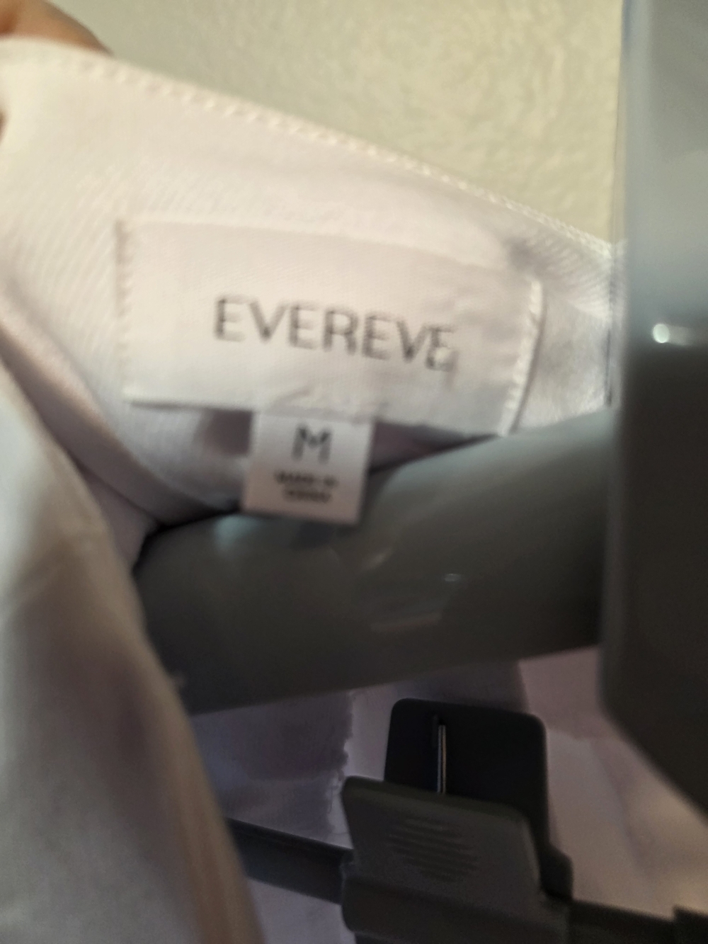 Evereve White Button-Front Sleeveless Vest Bodysuit - Picture 3 of 6